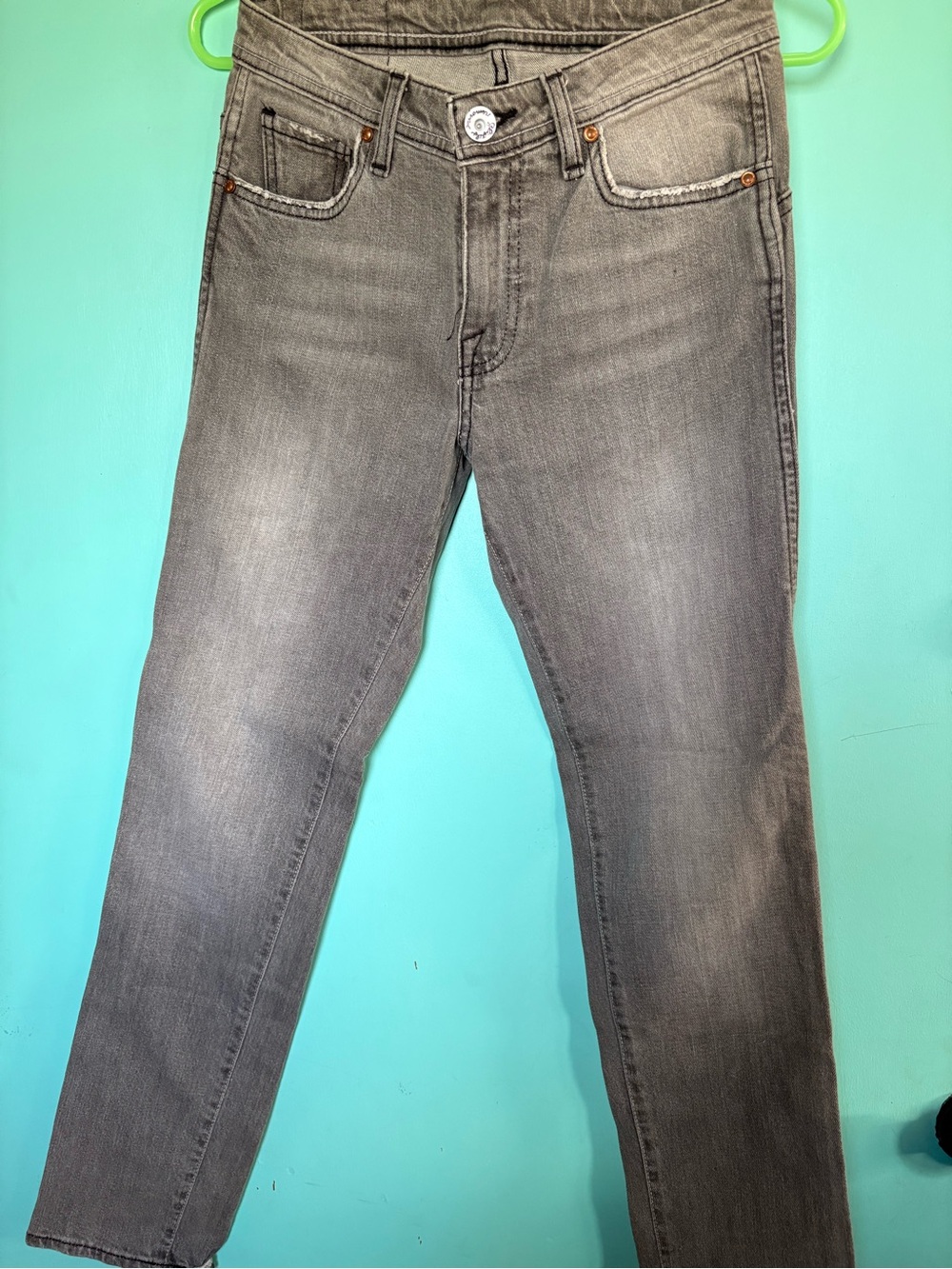 "Vintage Volcom Boys/Youth Fit"